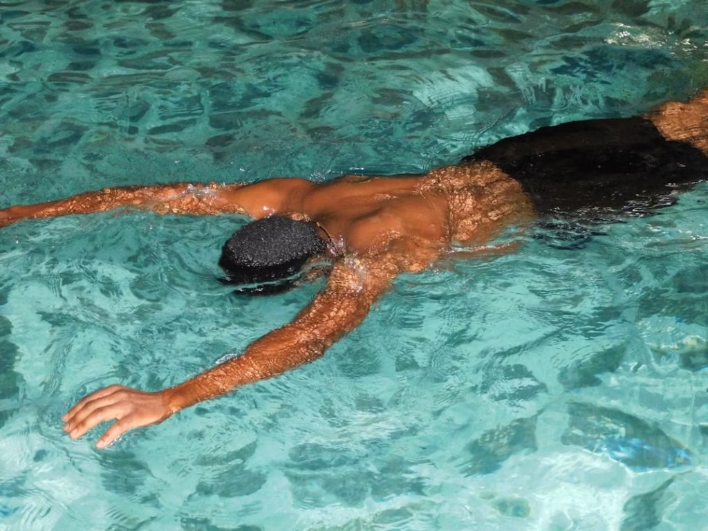 ProneFloat In Swimming - What It Is And How To Do It