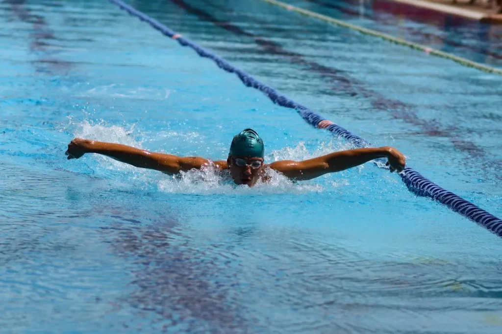 Master Medley Swimming: Definition, Order, And Expert Tips